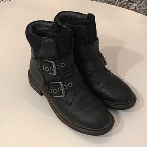 Black moto boots